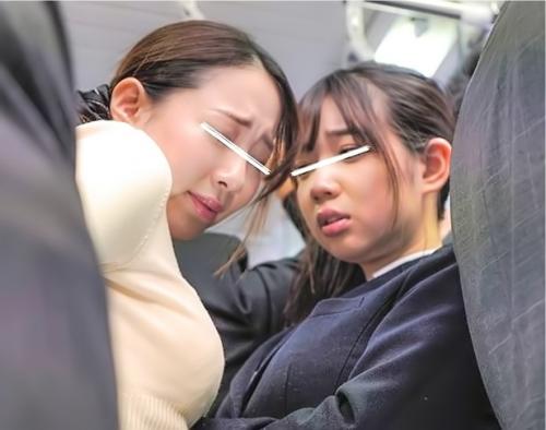 電車のなかで痴漢魔が母娘二人ともねっとりと犯し、射精した精液を吸い出させるレズプレイも強要！