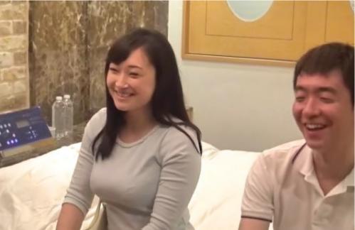 【人妻ナンパ】飲み会帰りの巨乳おばさんとおっさんに声かけて賞金で釣り！まさかの情熱不倫SEX♪
