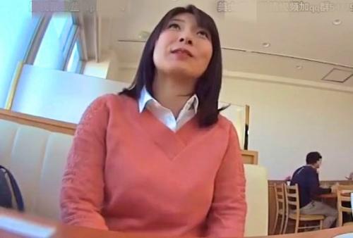 【鮎原いつき】家事代行サービスの巨乳でデカ尻の四十路熟女。この近所にいそうな普通の主婦が一番興奮するんだって！