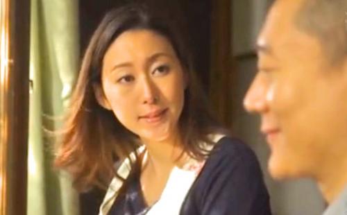 【松下紗栄子、中出し】スレンダー美巨乳でデカ尻のスケベな乳輪の人妻が寝取られ、精子を膣内に射精される！