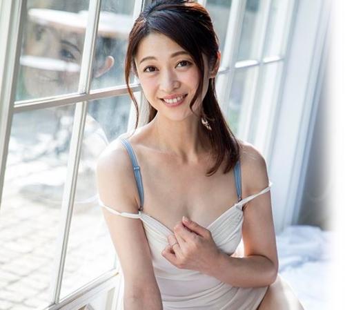 【四十路】子持ちのスレンダー四十路人妻熟女のありえないエロス！もう一度抱きたいと思わせる女との不倫…