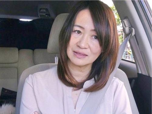 五十路熟女妻はご無沙汰セックスレス！旦那から寝取られてくれと衝撃のお願い…他人棒でイクッ！！
