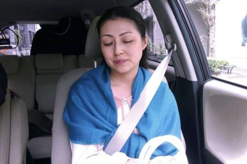 【寝取られ、人妻】四十路の上品な奥様が緊張しながらもホテルで他人にNTRされることに。旦那の異常な性癖に応える熟女。