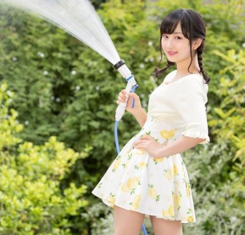 【神坂ひなの】「いっぱい出ちゃってるよぉ♡」童顔貧乳スレンダー美少女が激しく突かれて大量潮吹き痙攣絶頂！