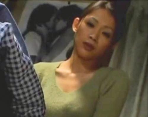 【友田真希】息子と肉体関係に…二人で暮らしてきた絆は男と女へと変わり激しく交わる！