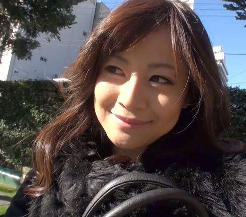 【三十路】方言話す人妻熟女をナンパして生ハメ不倫！旦那以外のチンポに突かれて激しく快楽を感じちゃう痴女ｗ