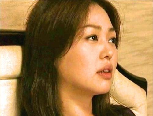 【ヘンリー塚本】清楚な人妻が性欲を解放させメスとなる！卑猥な言葉を叫びながらチンポに突かれていた…