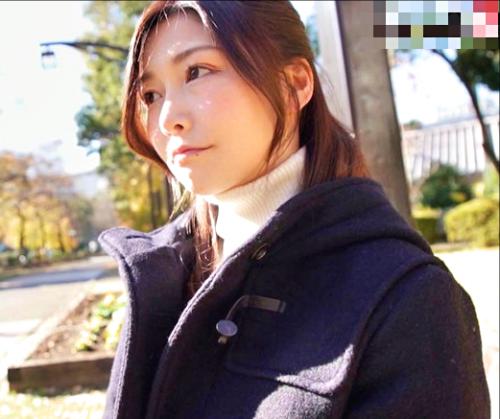 三十路の爆乳人妻はかつてのAV出演で感じた快楽に抗えず再度登場！オチンポ漬けで連続絶頂！