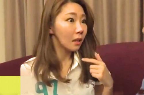 【韓国美女？】アジア系の整形美人のような整ったスレンダー美巨乳の淫乱女との激しいセックス！