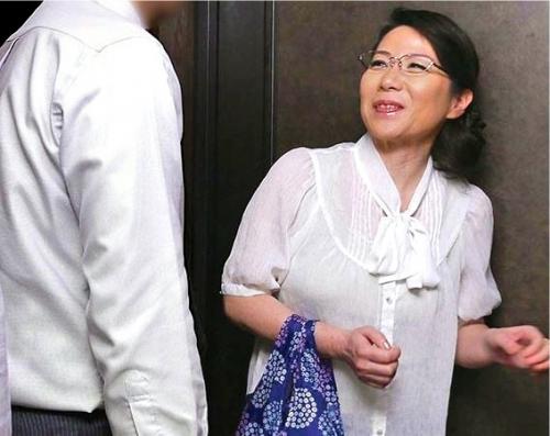 【五十路】人妻熟女家庭教師が童貞息子の筆おろし！学校の勉強だけじゃダメ､セックスも学びなさい！