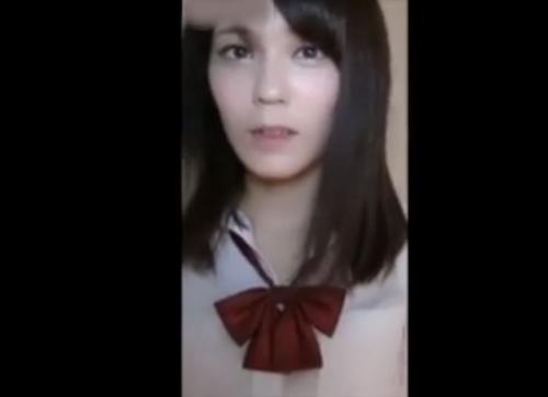 【個人撮影】JKコスの美女。スレンダー美乳をさらけ出し笑顔で精子を口内に発射させる・・・。