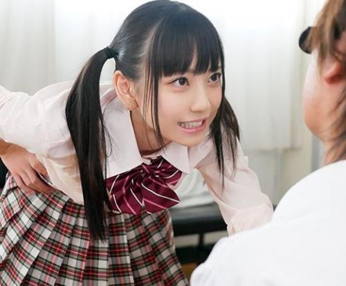 【七沢みあ】「もう出ないのぉ…？」制服童顔美少女がドM先生を激しい手コキで連続射精大量潮吹き！