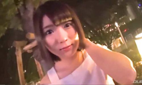 【中出し、素人】真っピンクの乳首とアソコ！清楚でカワイイのにセックスが大好きな淫乱娘とホテルで種付けファック！