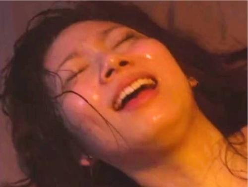 【二階堂ふみ】有名女優の体当たりベッドシーン！汗だくセックス＆ディープキスで恍惚の顔！