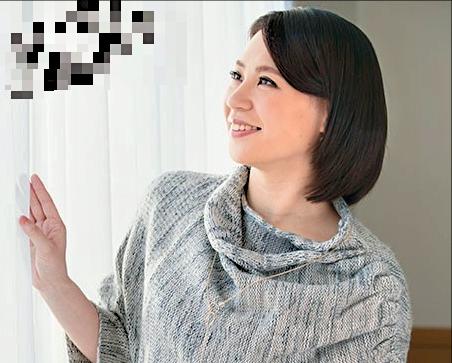 【初撮り】どうしてもセックスに狂いたくてAVデビューしちゃった人妻…夫に内緒で不倫SEX！
