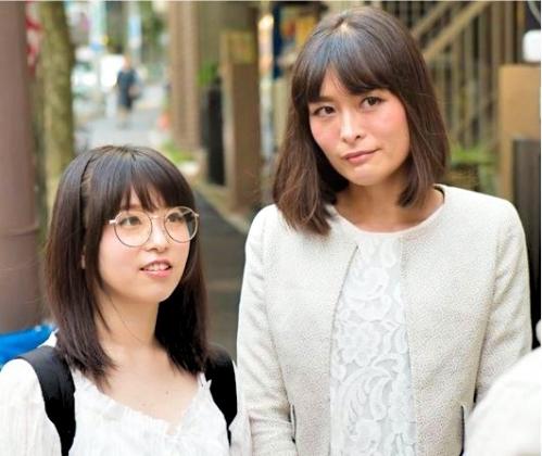 性欲の強すぎる美人母娘をナンパ！セックスを迫られた母親は戸惑いながらも股を濡らし娘もまた欲情していた…