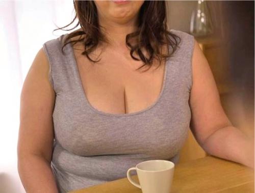 嫁の母の女体が卑猥すぎるので我慢できなくなって不倫セックスしちゃった娘婿
