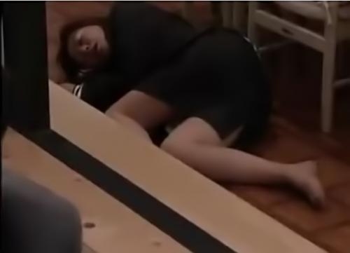 【ヘンリー塚本】風見京子。輪姦されたくて泥酔して男を誘う淫乱熟女！酒癖の悪い女はヤレるぞ！