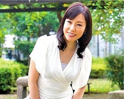【五十路】AV初撮りしてセックスが大好きなことを再認識した熟女人妻エステ師がもう一度…