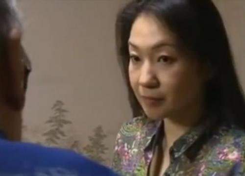 【ヘンリー塚本】大沢萌。「金なら払う、抱かせてくれ！」五十路の巨乳熟女が裕福な老人に身売りし、ねちっこくヤラレる。