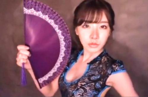 【深田えいみ】スレンダー美巨乳のドS嬢の追撃手コキの快感に腰砕けになるドMの男！