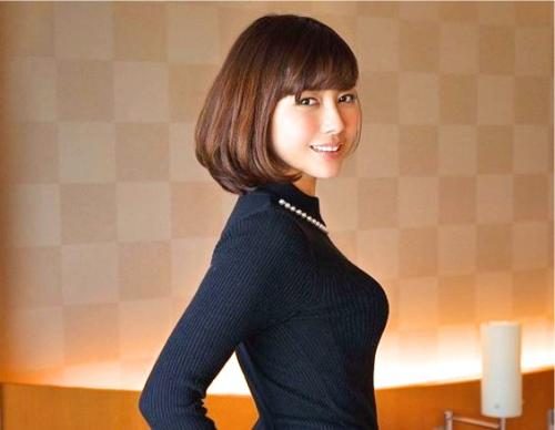 【寝取られ】男根大好き淫乱奥様…ちゅーでマン汁洪水⇒理性崩壊で肉棒おねだり⇒鬼ピストンで痙攣絶頂！