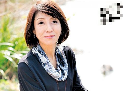 初撮り五十路人妻熟女がドスケベランジェリーでAV界に乱入！また女として見られたいがために…