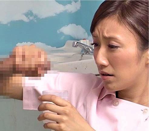 【ナース】おばさん看護師がまさかの搾精ミス！萎えチンを復活させるために脱ぎます！