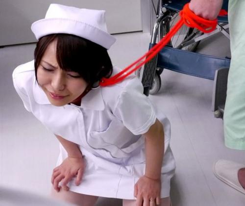 【高梨あゆみ】激かわなスレンダー新人看護師が病院ぐるみで陵辱調教される！手を使わずに俺のチンポを抜いてみな？