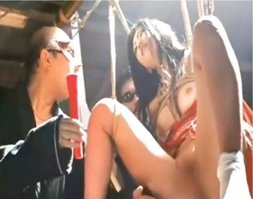 【壇蜜】淫乱セクシースレンダー熟女が縄で縛られ吊し上げSM！白い肌に蝋をたらし調教陵辱一歩手前！