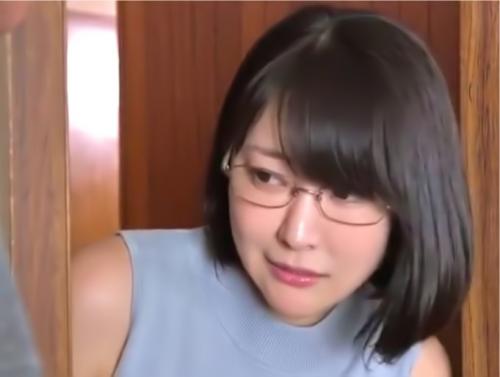 【人妻レイプ】家賃を納められない美魔女奥様が大家の爺に脅迫NTRされて屈服！【羽生ありさ】