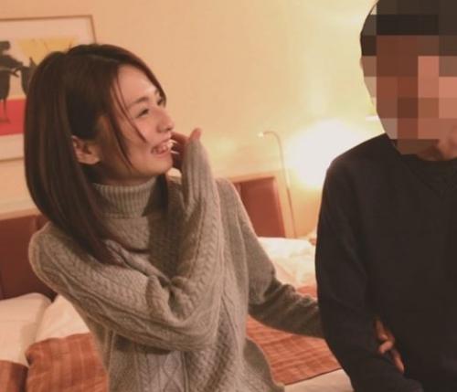【前田可奈子】砂浜で会った激カワスレンダー人妻熟女にフル勃起童貞筆おろし！お風呂に入って一発ヤッぞ！