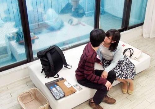【MM】父が再婚して大当たりの母親がキタ！童貞な息子と筆下ろし母子相姦しちゃう人妻