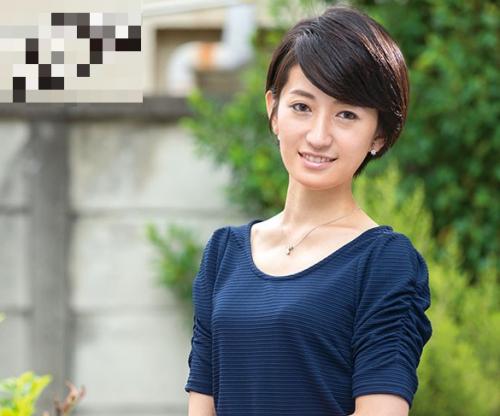 【初撮り】貧乳スレンダー三十路人妻が他人棒に股開く！後腐れのないセックスにハマッちゃうビッチｗ
