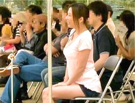運動会で見つけた豊満熟女母にマッサージトラップを仕掛けて発情！熱気にやられたのかオチンポだいしゅきになる