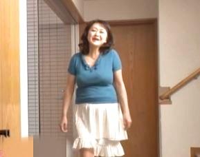 【五十路、義母】「お義母さん！も、もう我慢できないよっ！」爆乳のぽっちゃりしたおばさんに欲情し生ハメする婿。