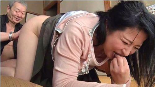 【ながえスタイル】ぽっちゃり四十路の巨乳妻が借金取りに利息代わりに犯される！昭和の婦女暴行事件。