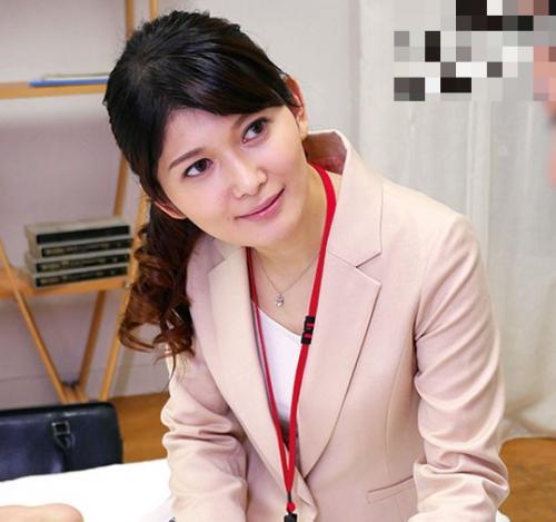 【生保レディ】三十路の人妻熟女OLが契約を取るために美しきフェロモンボディを他人棒に晒して不倫ハメ！