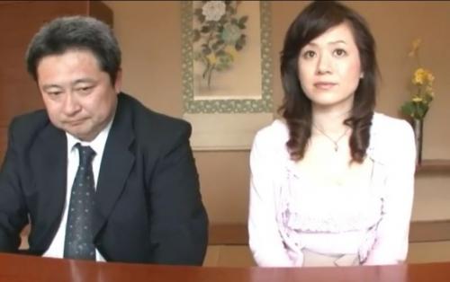 【四十路、熟女】夜の営みに刺激がなくマンネリした夫婦がAV出演！撮影されることで以前の興奮が蘇る！