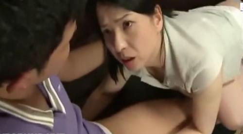 【FAプロ】桐島秋子。「も、もうこれっきりにしてよっ！」もち肌のデカ尻な四十路熟女の義母をレイプする息子！