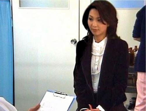 【人妻レイプ】鬼畜変態産婦人科医が人妻極上オマ○コを犯しまくるヤバい行為