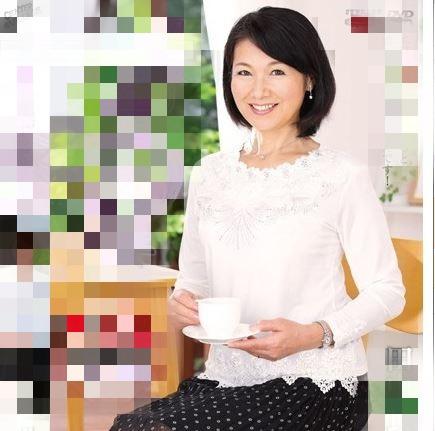 【初撮り熟女、中出し】旦那さん未公認のAV出演！56歳の真面目そうな人妻が膣内射精セックスで寝取られる！
