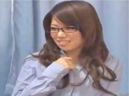 女教師が教え子と一緒にAV鑑賞して勝手に発情オナニー！オチンポふっくらしちゃったからパコろうぜ！