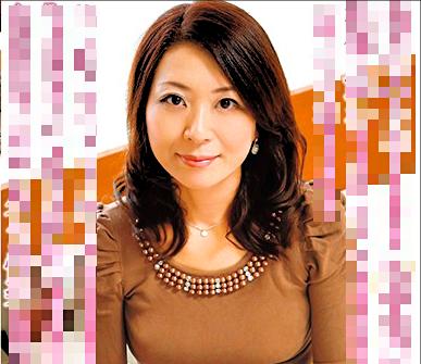 五十路の巨乳豊満美魔女！性欲がヤバすぎるから夫では満足できずプロチンポに応募して挿れられちゃう