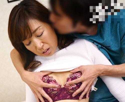 【初撮り】淫乱ドスケベな五十路人妻のAV出演ドキュメント！エッチなオマ○コは愛液がだらだらｗ