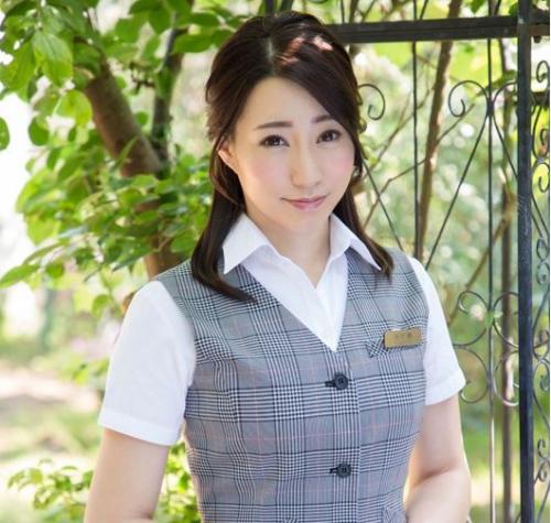 【竹内瞳】三十路巨乳人妻OLが女として返り咲きたいと他人棒不倫セックスをおねだり！
