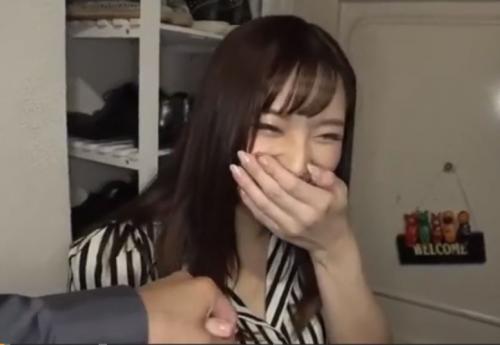 【爆乳、美女】激カワの巨乳ギャル！黒髪ロングでちょっと豊満な身体が最高にエロい素人さんなのかな？？？