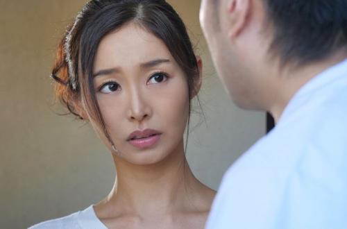 【人妻、借金】「お金・・・くれるんだったら・・・」スレンダー美乳の四十路妻が生活困窮により同級生に身体を売るハメに。