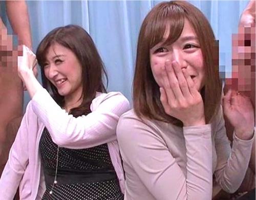 【MM】セックスレスで性欲溜め込みすぎてる団地妻たちはチンポを見たら豹変！潮吹きガチイキ！