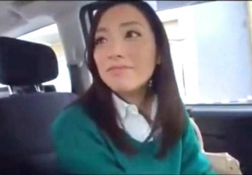 【人妻ナンパ】黒髪ロングの美人妻！車でホテルまで行き脱がせたらデカ尻！バックのケツ揺れが激エロでラストは顔にぶっかけ！